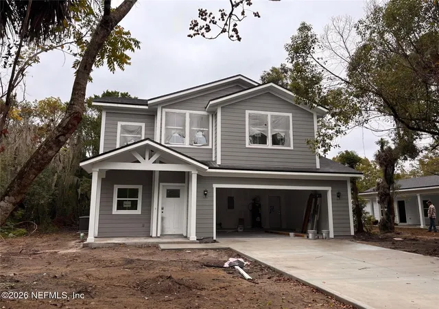 Photo 1 of Sale Pending at 1307 Ocean St, Palatka, FL 32177 | MLS# 2125481 | Listing updated on 2026-08-24