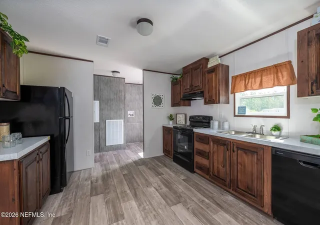 Photo 4 of Sale Pending at 1119 NE County Rd 125, Lawtey, FL 32058 | MLS# 2126366 | Listing updated on 2026-09-05