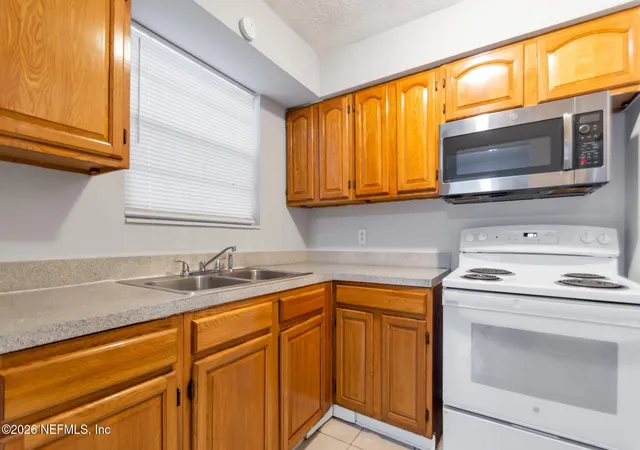 4th image of 1551 W 31St St, Jacksonville, FL 32209 | MLS# 2125843
