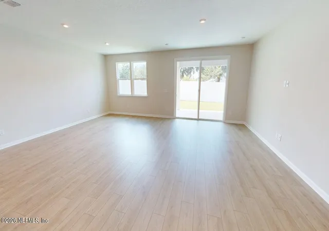 Photo 3 of Single family home for sale at 2943 Darlington Oak Rd, Green Cove Springs, FL 32043 | MLS# 2126012 | Listing updated on 2026-09-21