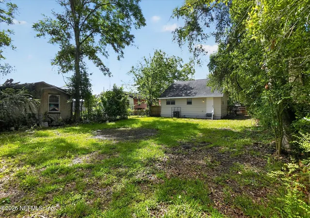 35th image of 2381 W 1st St, Jacksonville, FL 32254 | MLS# 2126338