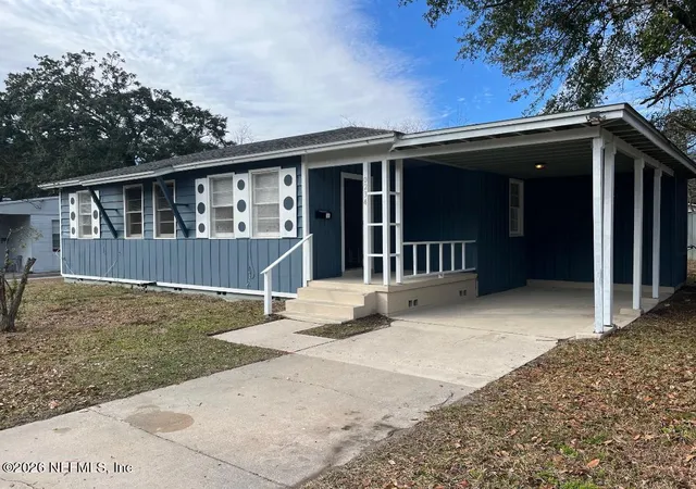 2nd image of 10234 Elmhurst Dr, Jacksonville, FL 32218 | MLS# 2127323