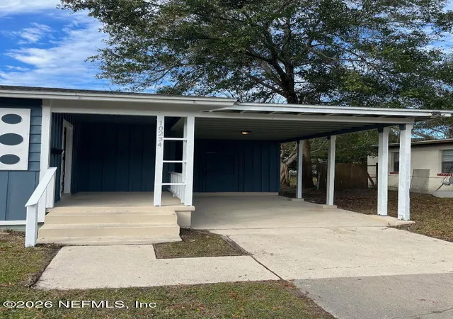 3rd image of 10234 Elmhurst Dr, Jacksonville, FL 32218 | MLS# 2127323