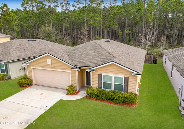 Homes for sale in Jacksonville, FL | 2047 April Oaks Dr, Jacksonville, FL 32221 | MLS# 2127688