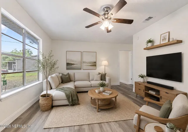 Photo 5 of Sale Pending at 110 Karen Dr, Palatka, FL 32177 | MLS# 2147034 | Listing updated on 2026-08-07