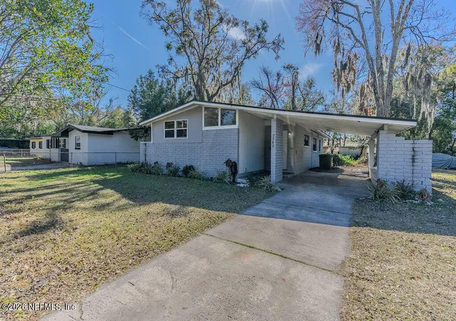 Homes for sale in Jacksonville, FL | 7580 Strato Rd, Jacksonville, FL 32210 | MLS# 2127802