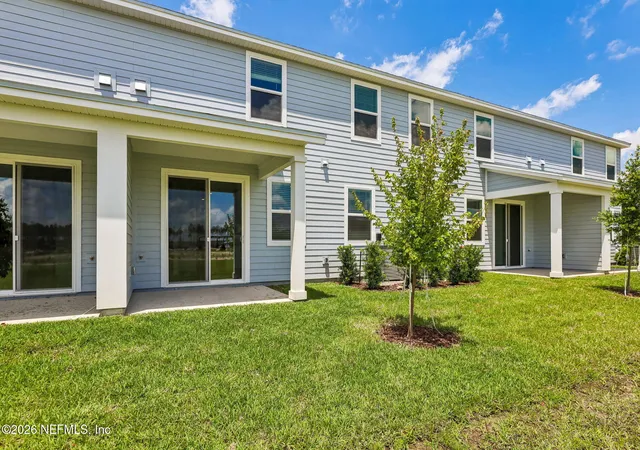 Photo 3 of Townhouse for sale at 211 Yellowstone Dr, Saint Augustine, FL 32092 | MLS# 2128527 | Listing updated on 2026-09-16