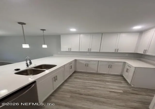 Photo 4 of Sale Pending at 1295 Jewelstone Ln, Jacksonville, FL 32221 | MLS# 2129027 | Listing updated on 2026-08-18