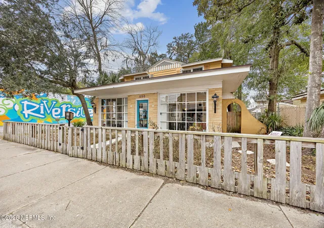 Homes for sale in Jacksonville, FL | 1250 Mcduff Ave S, Jacksonville, FL 32205 | MLS# 2129340