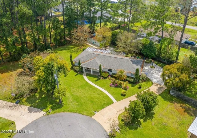 Photo 1 of Sale Pending at 118 W Camelot Dr, Palatka, FL 32177 | MLS# 2129469 | Listing updated on 2026-06-25