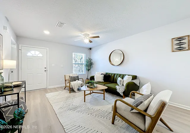 Photo 4 of Single family home for sale at 1646 E 14th Street, Jacksonville, FL 32206 | MLS# 2131826 | Listing updated on 2026-09-16
