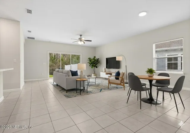 Photo 4 of Single family home for sale at 5556 Kellar Cir, Jacksonville, FL 32218 | MLS# 2129944 | Listing updated on 2026-07-11