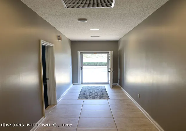 4th image of 546 Hopewell Dr, Orange Park, FL 32073 | MLS# 2130166