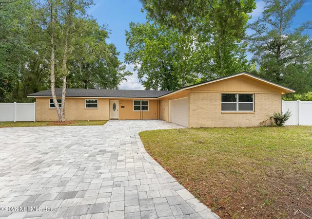 Photo 2 of Single family home for sale at 688 Claire Ln, Orange Park, FL 32073 | MLS# 2130127 | Listing updated on 2026-02-23