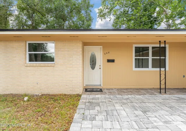 Photo 3 of Single family home for sale at 688 Claire Ln, Orange Park, FL 32073 | MLS# 2130127 | Listing updated on 2026-02-23