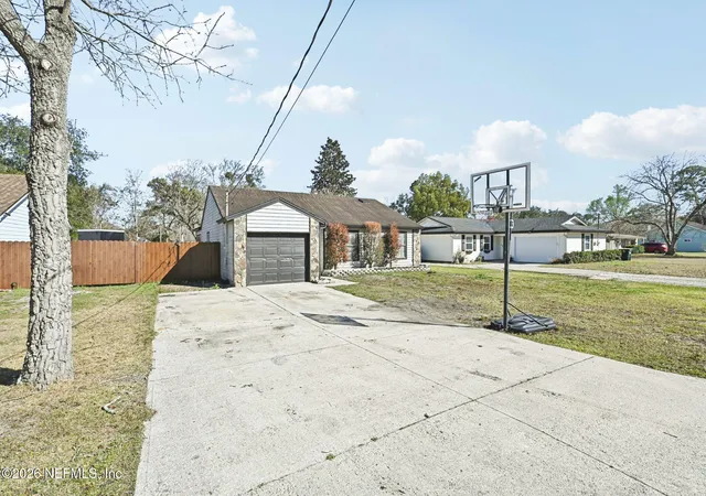 Photo 4 of Single family home for sale at 12717 Allport Rd, Jacksonville, FL 32258 | MLS# 2150693 | Listing updated on 2026-09-10