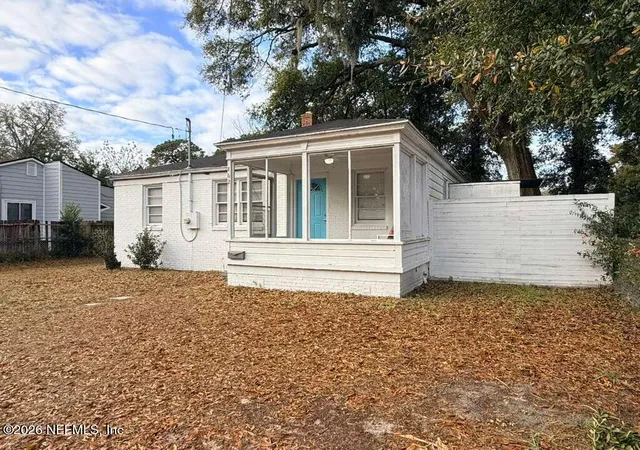 2nd image of 862 Bunker Hill Blvd, Jacksonville, FL 32208 | MLS# 2130462