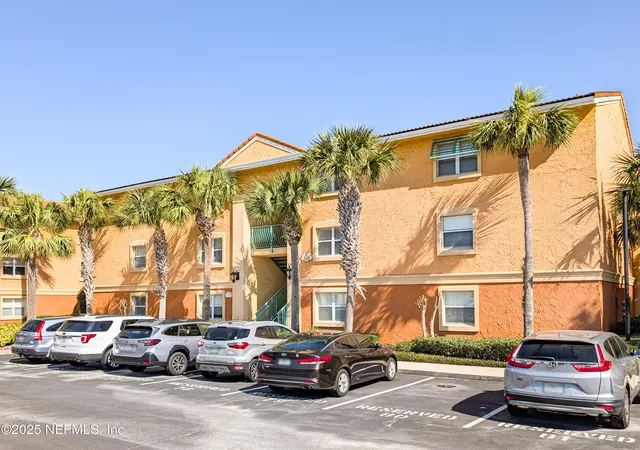 2nd image of 200 Laguna Villas Blvd, Jacksonville Beach, FL 32250