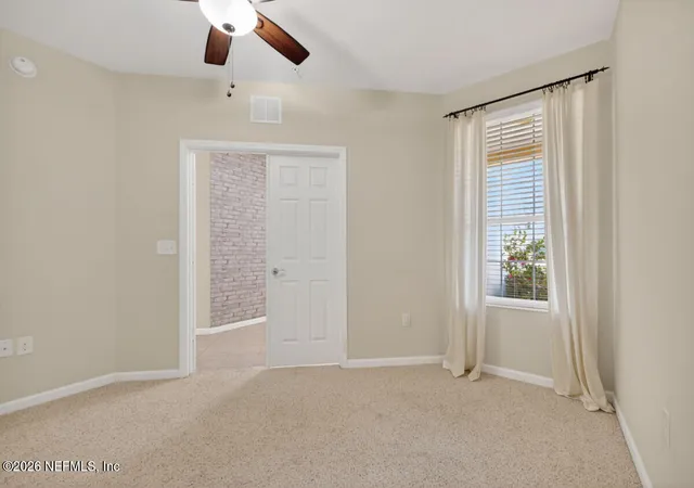 Listing Photo 4 - Condo for sale in building located at 6650 Shaded Rock Ct, Jacksonville, FL 32258 - Unit #18C