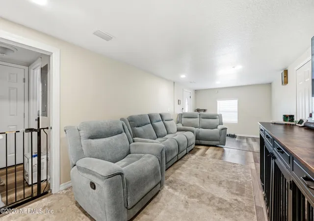 4th image of 9122 1St Ave, Jacksonville, FL 32208 | MLS# 2131311