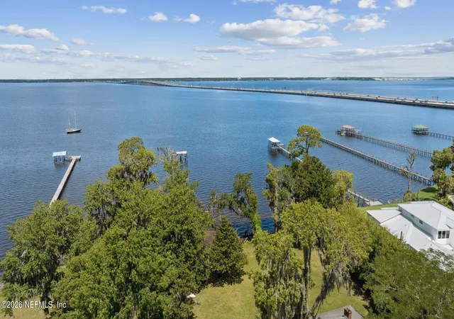 2nd image of 2510 Hickory Bluff Ln, Jacksonville, FL 32223 | MLS# 2131327