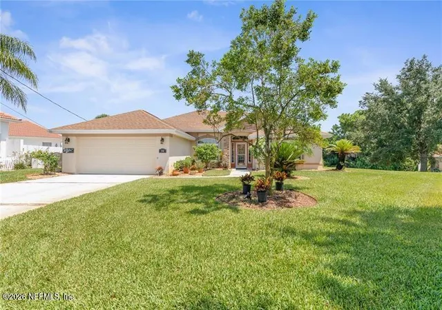 1st image of 30 Coleridge Ct, Palm Coast, FL 32137 | MLS# 2143373