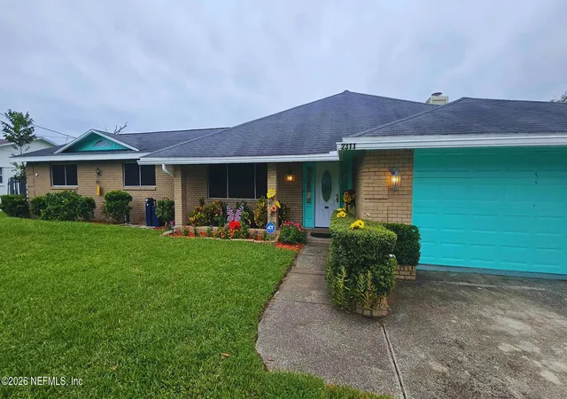 2nd image of 2311 Ribault Scenic Dr, Jacksonville, FL 32208 | MLS# 2132426