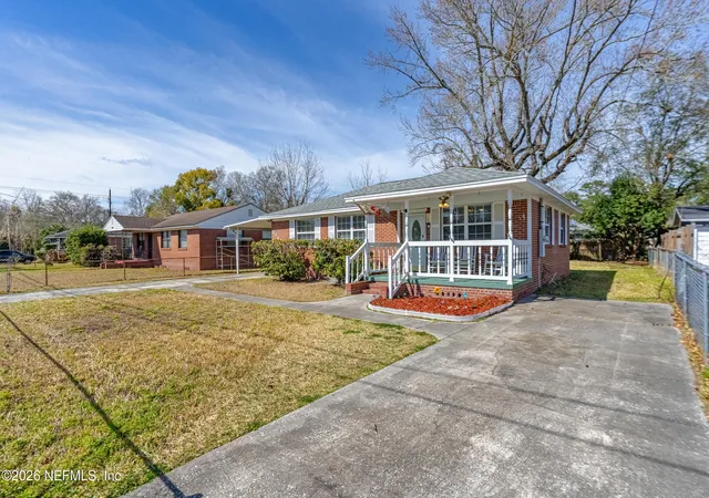 Photo 3 of Single family home for sale at 5349 Carder St, Jacksonville, FL 32205 | MLS# 2132198 | Listing updated on 2026-07-06