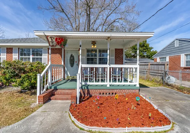Photo 4 of Single family home for sale at 5349 Carder St, Jacksonville, FL 32205 | MLS# 2132198 | Listing updated on 2026-07-06