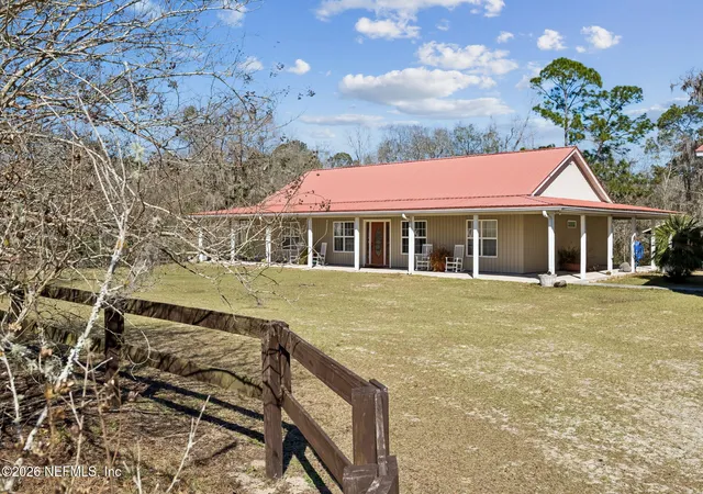 4th image of 4564 Crazy Horse Ave #B, Middleburg, FL 32068 | MLS# 2131965