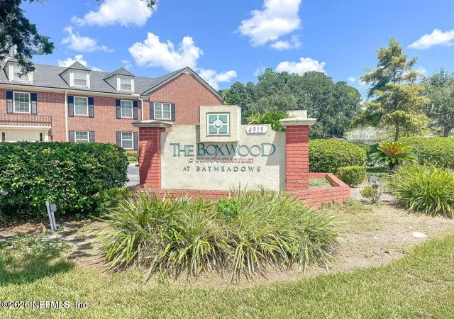 Photo 2 of Condo for sale at 4915 Baymeadows Rd #13D, Jacksonville, FL 32217 | MLS# 2131944 | Listing updated on 2026-07-16