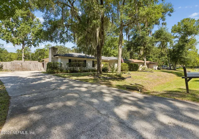 Photo 1 of Single family home for sale at 12994 Silver Oak Dr, Jacksonville, FL 32223 | MLS# 2154931 | Listing updated on 2026-08-31