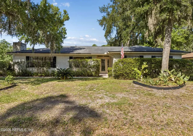 Photo 3 of Single family home for sale at 12994 Silver Oak Dr, Jacksonville, FL 32223 | MLS# 2154931 | Listing updated on 2026-08-31