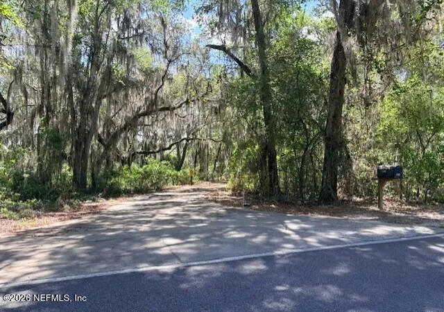 2nd image of 240 Swan Lake Dr, Melrose, FL 32666 | MLS# 2143311