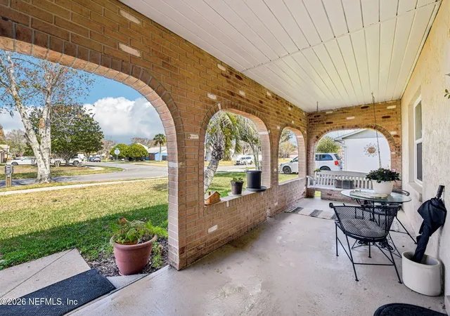 Photo 3 of Single family home for sale at 28 Aaron Cir, Ormond Beach, FL 32174 | MLS# 2132651 | Listing updated on 2026-09-14