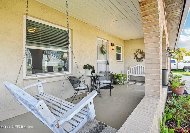 Photo 4 of Single family home for sale at 28 Aaron Cir, Ormond Beach, FL 32174 | MLS# 2132651 | Listing updated on 2026-09-14