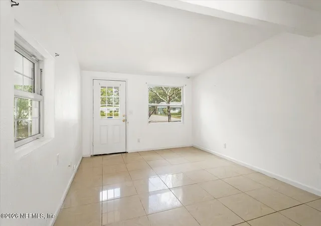 Homes for sale in Jacksonville, FL | 1020 Ake Ln, Jacksonville, FL 32218 | MLS# 2133532
