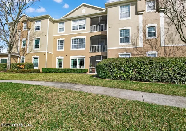 3rd image of 7990 Baymeadows Rd E #307, Jacksonville, FL 32256 | MLS# 2133326
