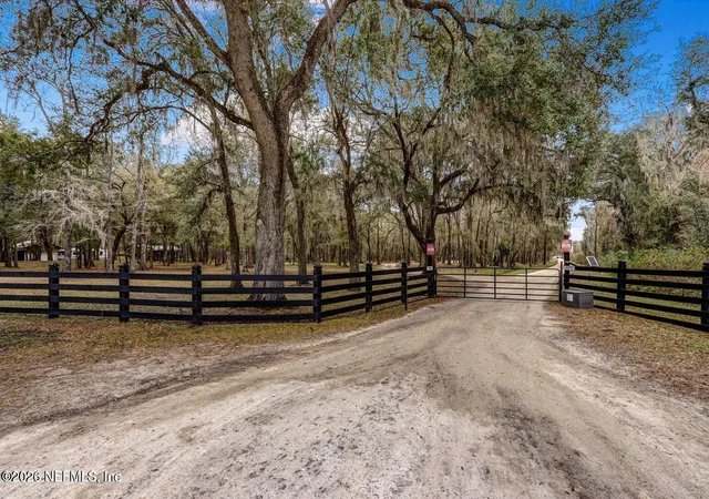 2nd image of 6169 County Road 209 S, Green Cove Springs, FL 32043 | MLS# 2132864