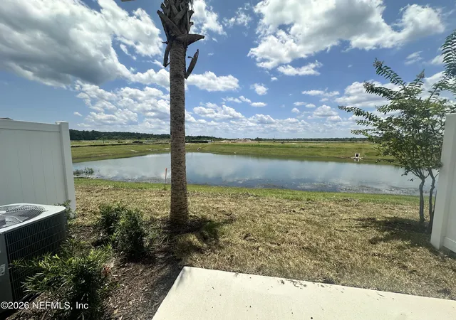 Homes for sale in Green Cove Springs, FL | 1330 Quiet Roost Pl, Green Cove Springs, FL 32043 | MLS# 2133039