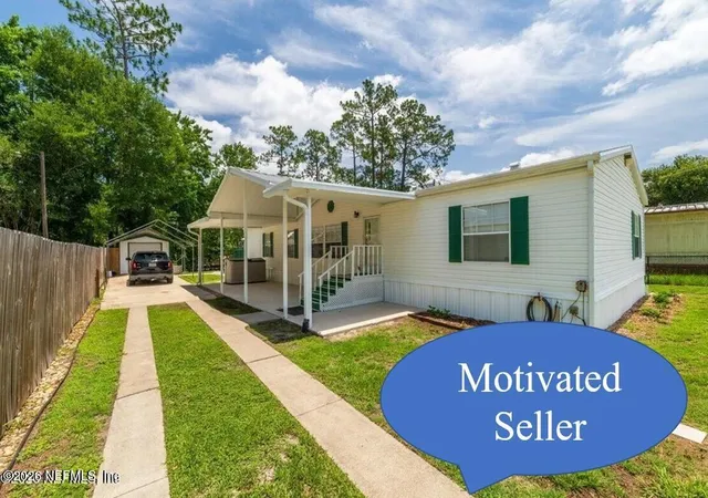 Photo 1 of Manufactured home for sale at 120 Waterway Ave, Satsuma, FL 32189 | MLS# 2133192 | Listing updated on 2026-07-03