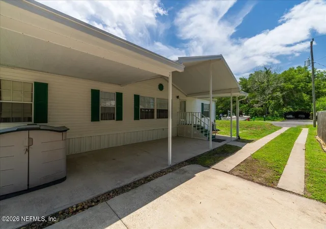 Photo 3 of Manufactured home for sale at 120 Waterway Ave, Satsuma, FL 32189 | MLS# 2133192 | Listing updated on 2026-07-03