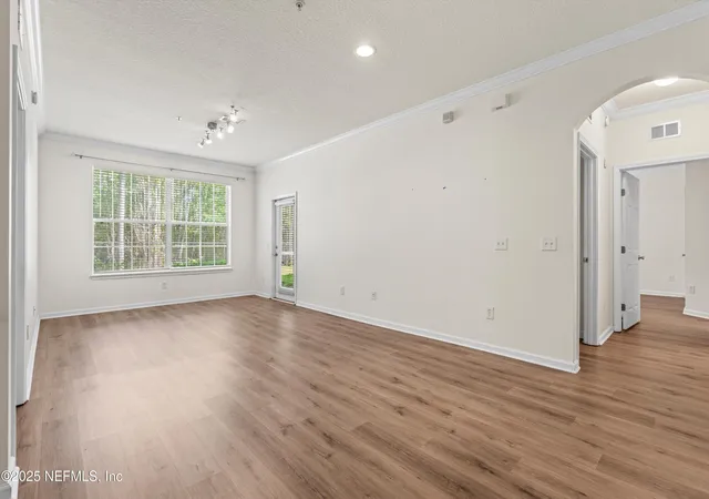 Homes for sale in Jacksonville, FL | 7801 Point Meadows Dr #6104, Jacksonville, FL 32256 | MLS# 2133815