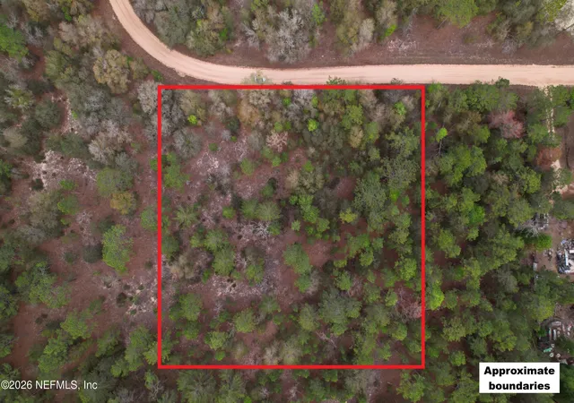 1st image of 119 Beulah Dr, Hawthorne, FL 32640 | MLS# 2133680