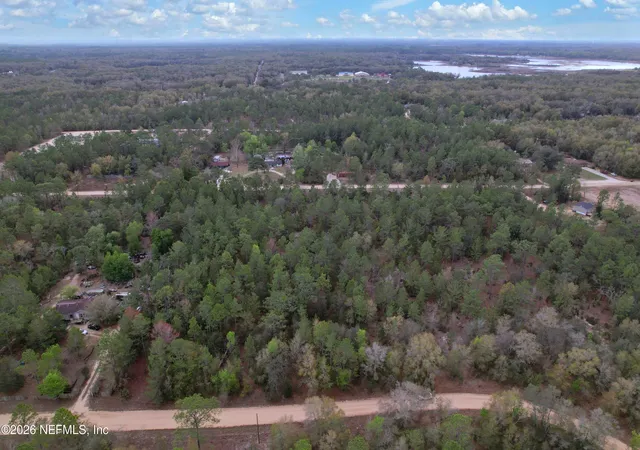 4th image of 119 Beulah Dr, Hawthorne, FL 32640 | MLS# 2133680