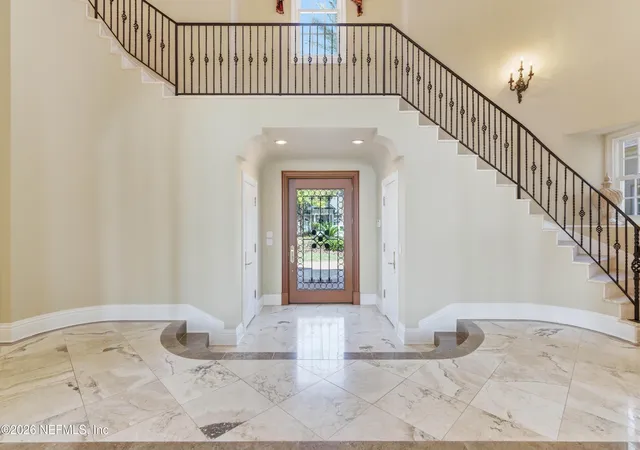 5th image of 1049 Shipwatch Dr E, Jacksonville, FL 32225 | MLS# 2133756