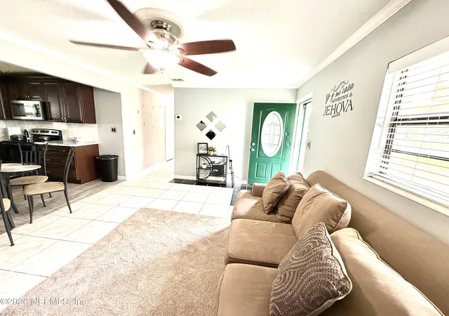 3rd image of 10162 Herndon Rd, Jacksonville, FL 32246 | MLS# 2133881