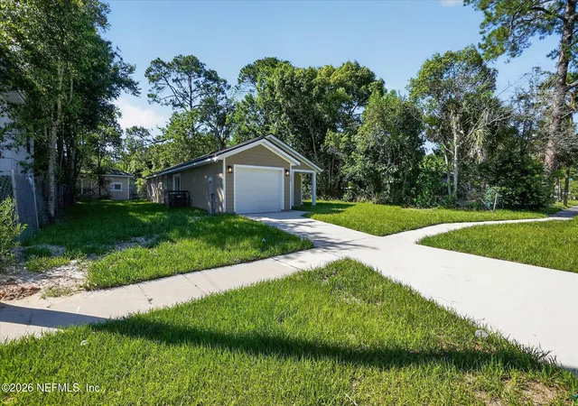 2nd image of 1725 Helena St, Jacksonville, FL 32208 | MLS# 2133872