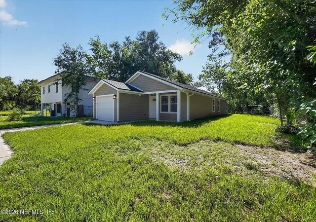 4th image of 1725 Helena St, Jacksonville, FL 32208 | MLS# 2133872