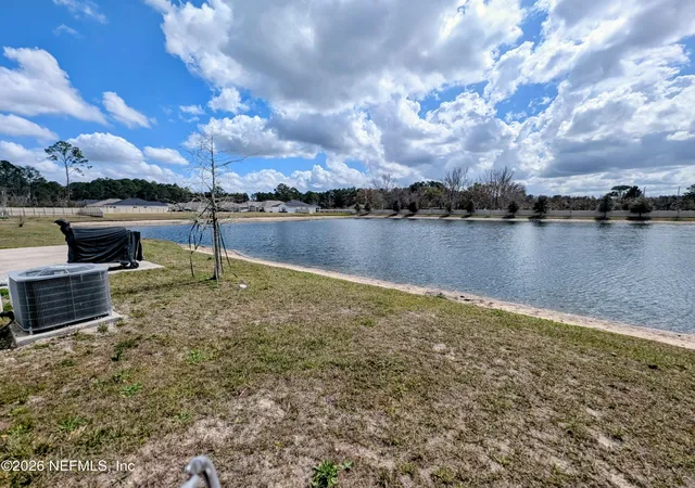 11th image of 10404 Collins Field Cir, Jacksonville, FL 32222 | MLS# 2133903